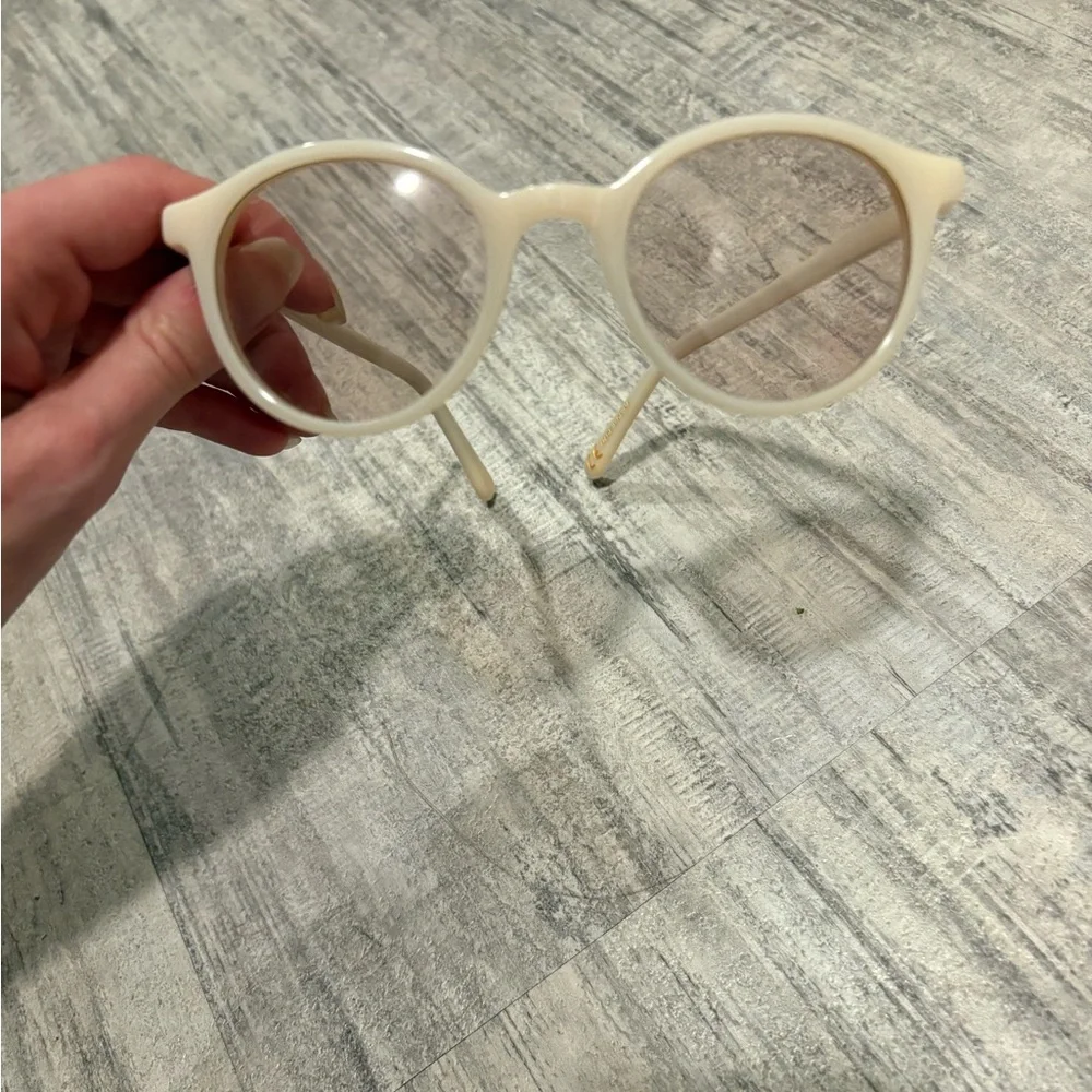 Madewell Light Pink / Cream Plastic Round Sun Glasses - Picture 1 of 5